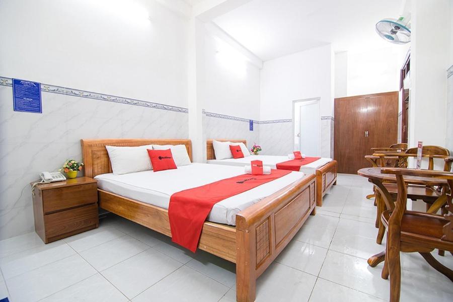 Reddoorz Hoang Tuan Hotell Ho Chi Minh-staden Exteriör bild