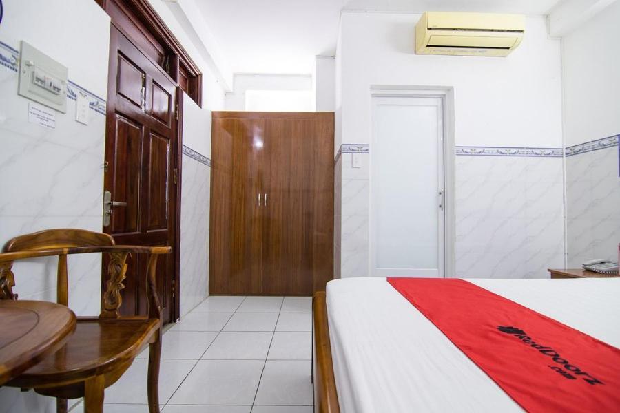 Reddoorz Hoang Tuan Hotell Ho Chi Minh-staden Exteriör bild